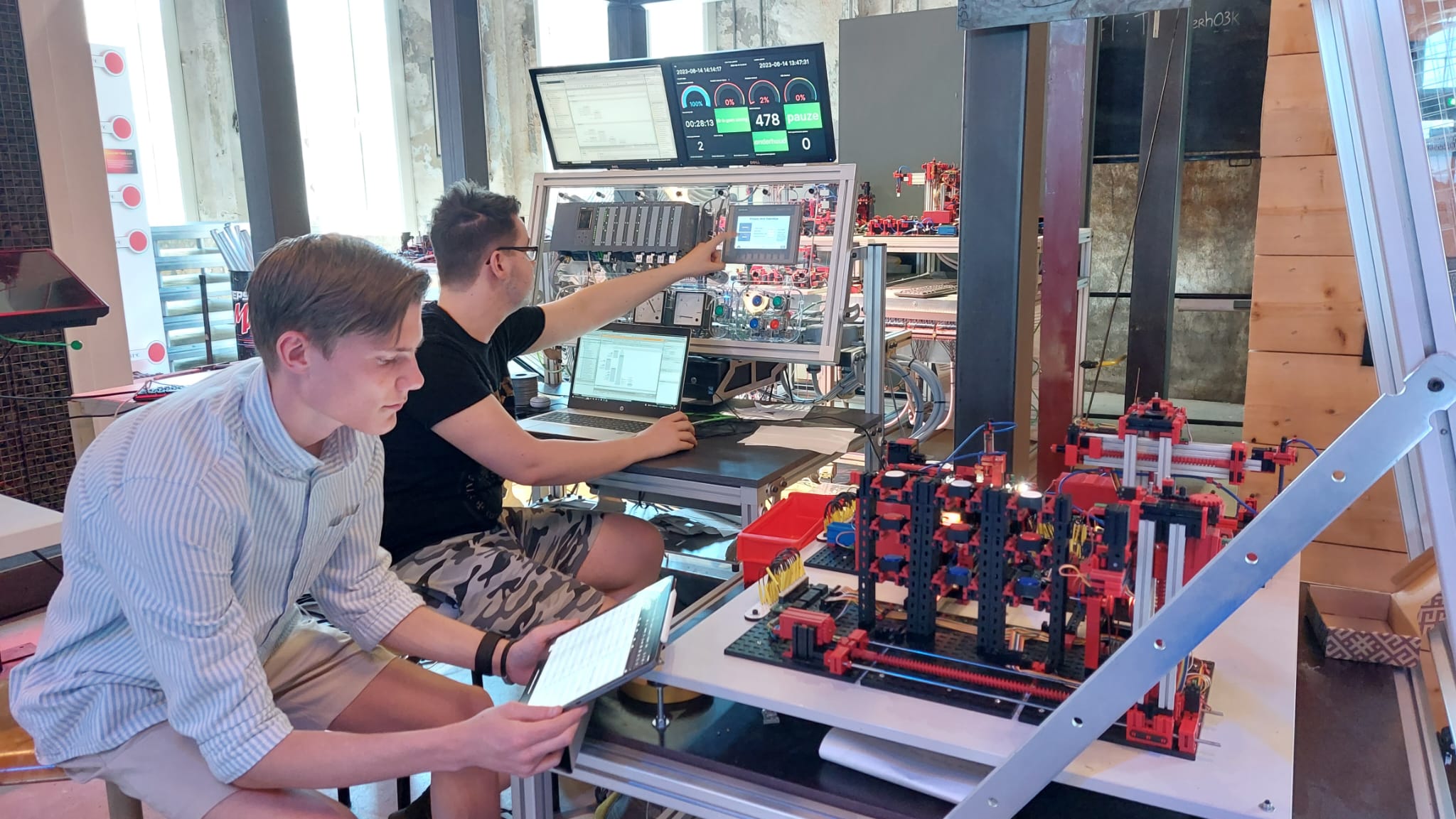Mbo-studenten ontwerpen zelfvarende speedboot en schaakmachine met AI